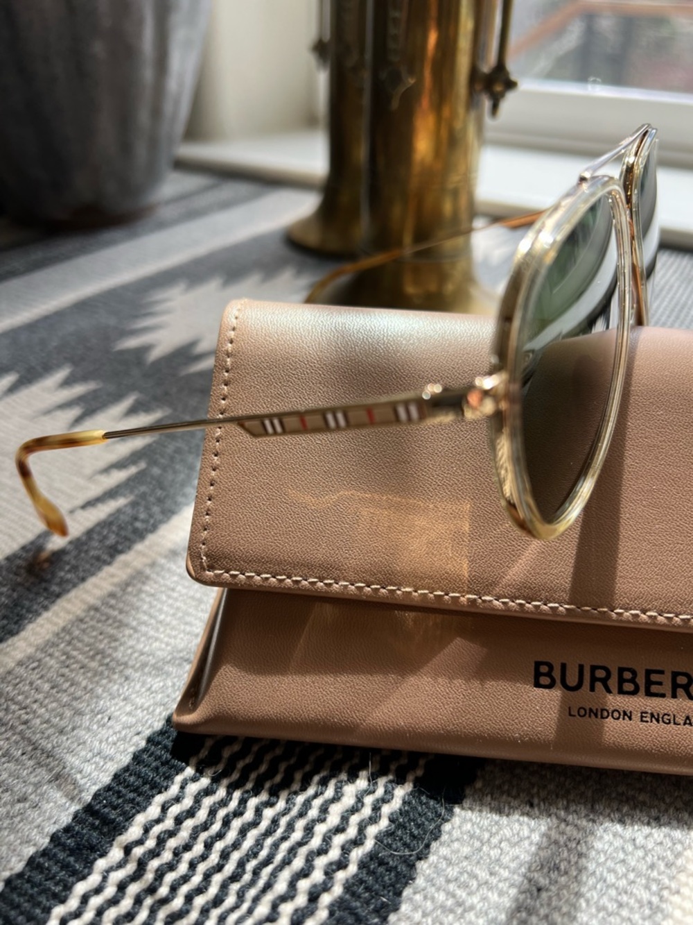 Burberry B 3125 Gold Aviator Style Sunglasses - Picture 14 of 15